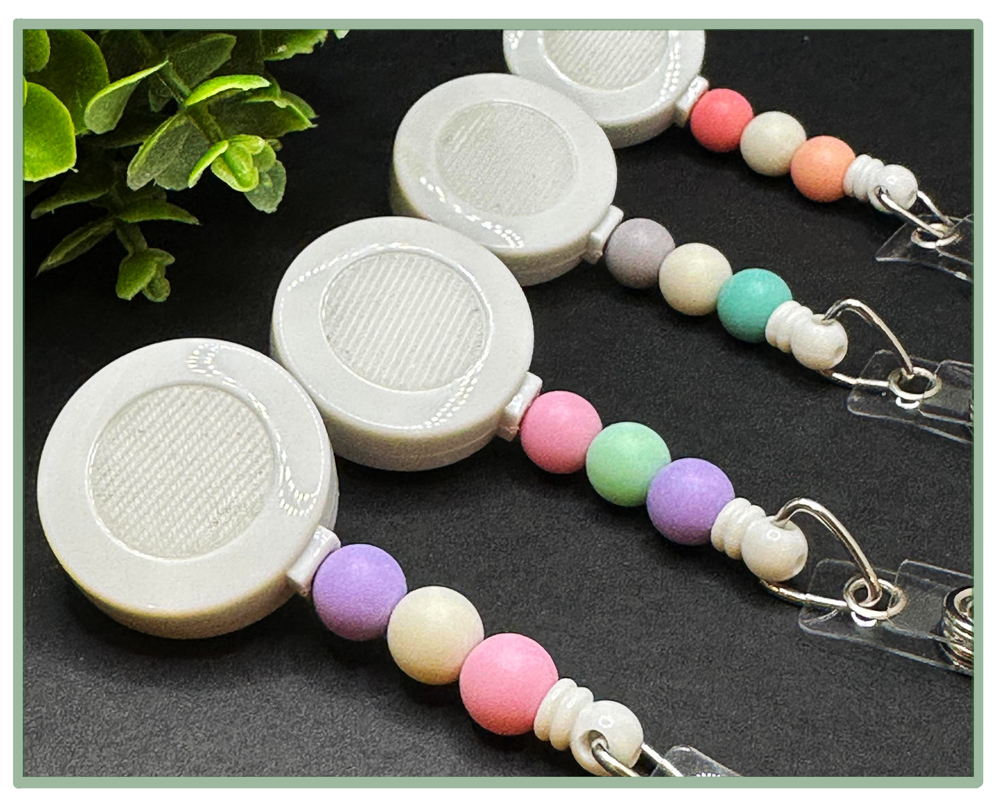 Interchangeable Bead Badge Reel / Hook & Loop